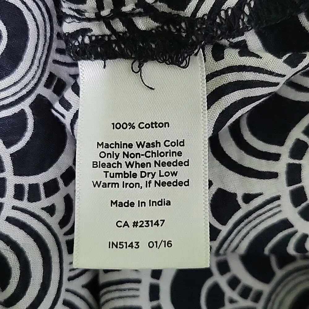 Talbots Black White Popover‎ Crochet VNeck 3/4 Sleeves Size Large